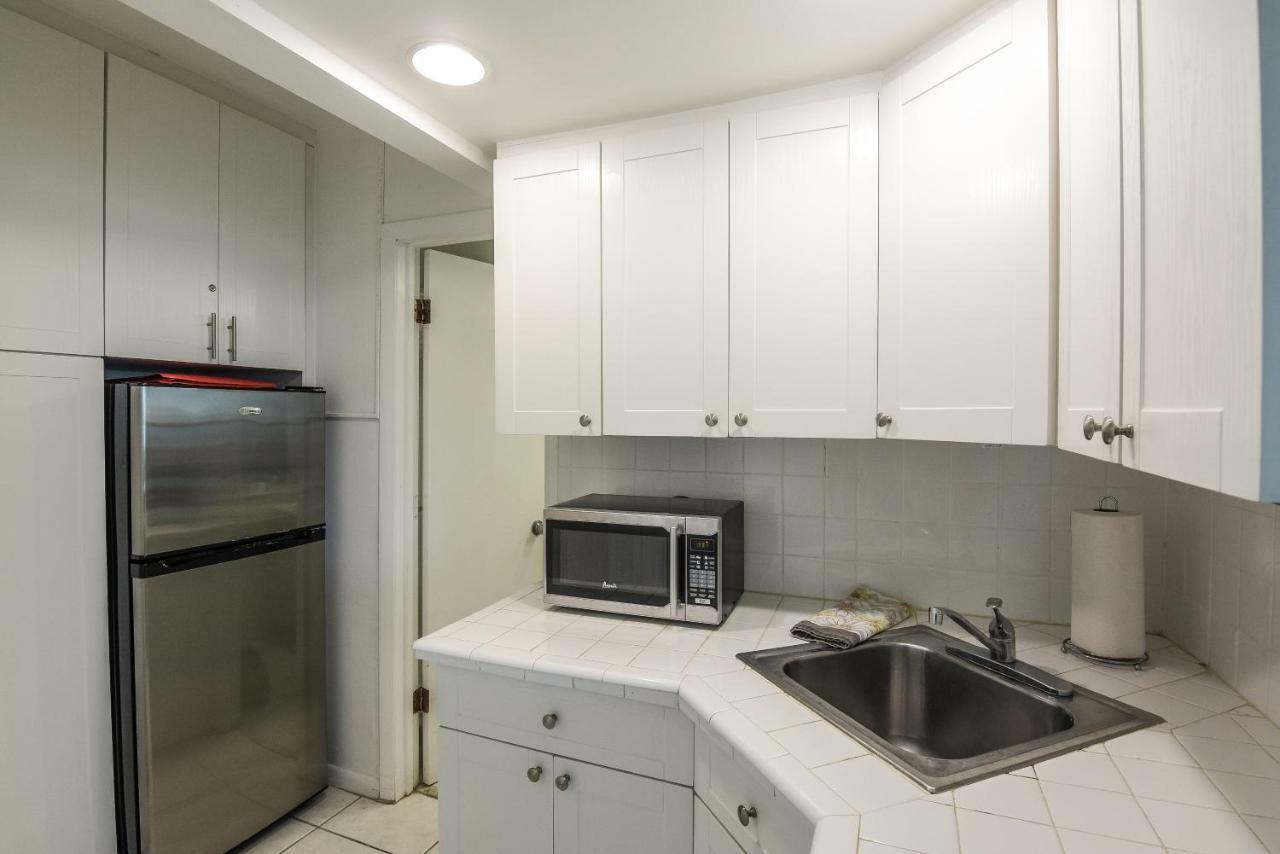 Castle Beach Suites By Vacation Media Miami Beach Bagian luar foto